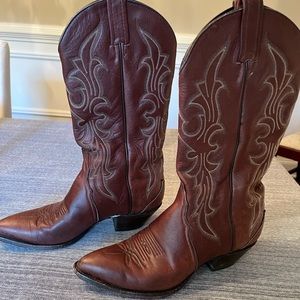 Vintage Tony Lama Brown Leather Cowboy Boots